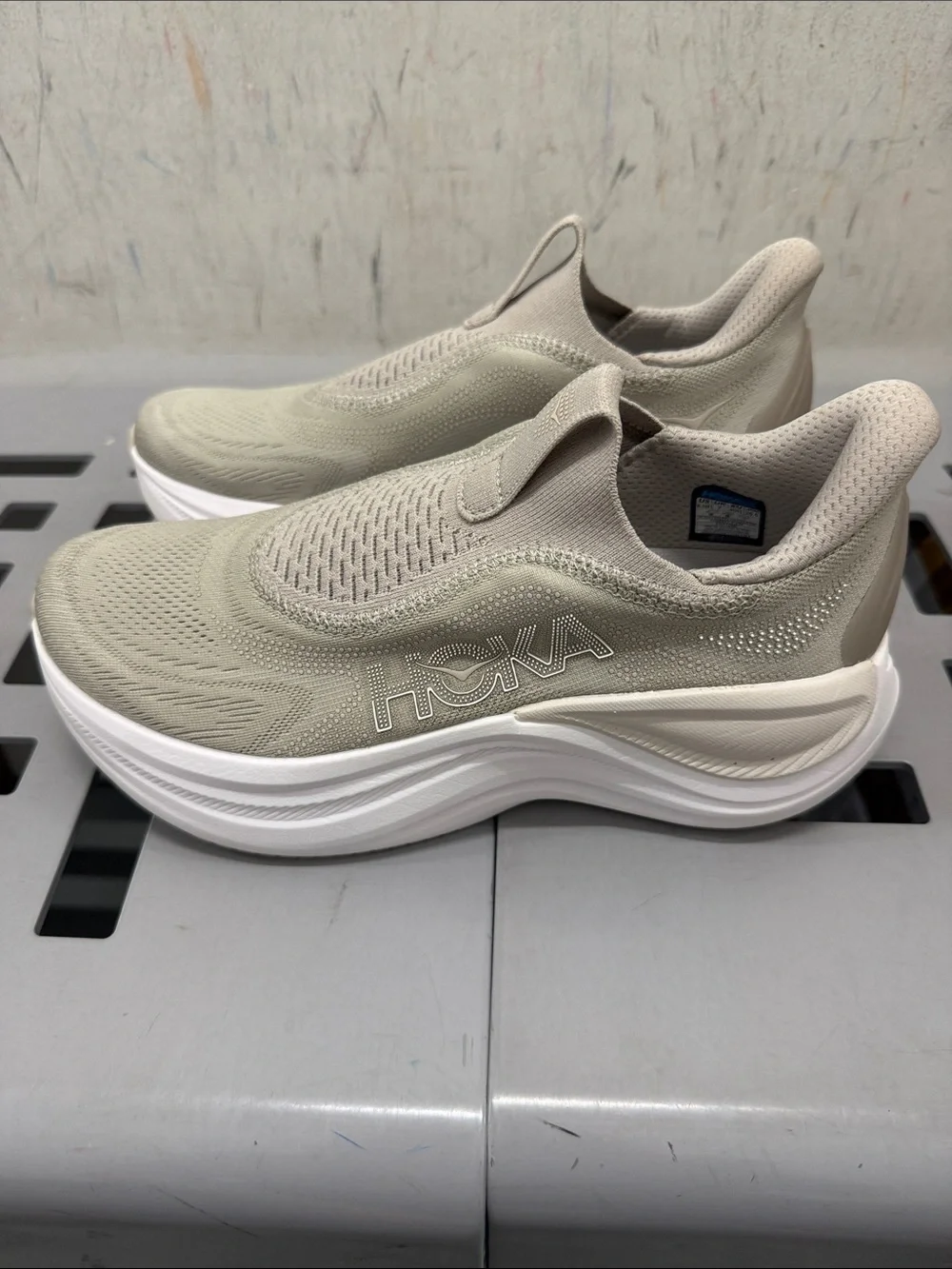 Hoka skyward slip on worn once!
